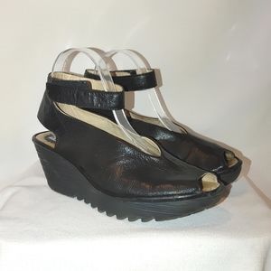 Fly London Yala Mousse Black Wedge Platform Ankle Strap Shoe Sandal 40